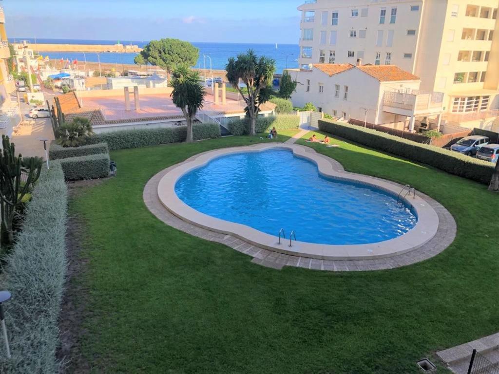 Acogedor Apartamento Frente Al Mar Con Piscina 알테아 외부 사진
